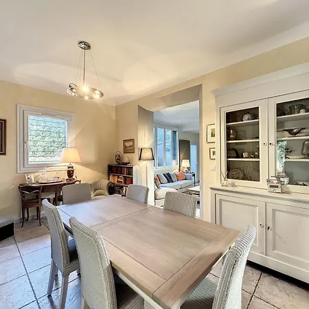 3-bedroom House With Terrace 5 Minutes Walking From La Croisette